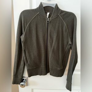 Lululemon- On Repeat Bomber